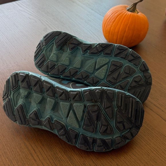 Hoka Blue and Deep Purple Stinson ATR 5 Women’s size 6.5 - Picture 5 of 5